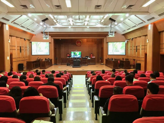 荔灣政法英模&bull;李國文1-176.png