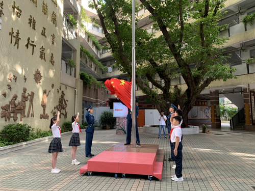 逢源街：“軍姿燃國(guó)慶，紅歌頌中華”1.png