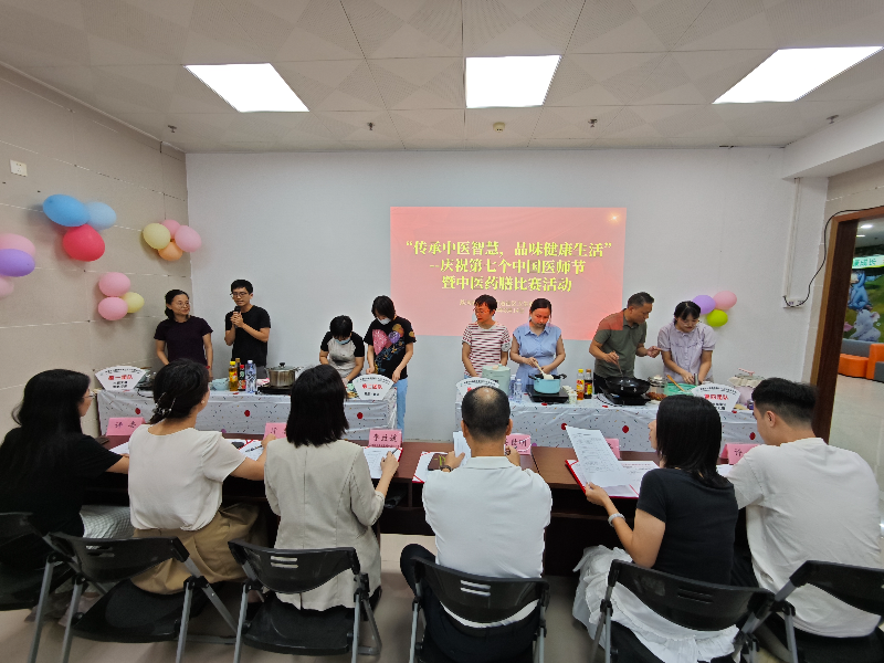 圖：中醫(yī)膳食活動現(xiàn)場.jpg