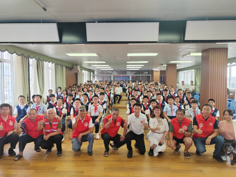 中南街：開展“國防教育進校園，愛國情懷心中燃”校園宣講活動（組圖5）.png