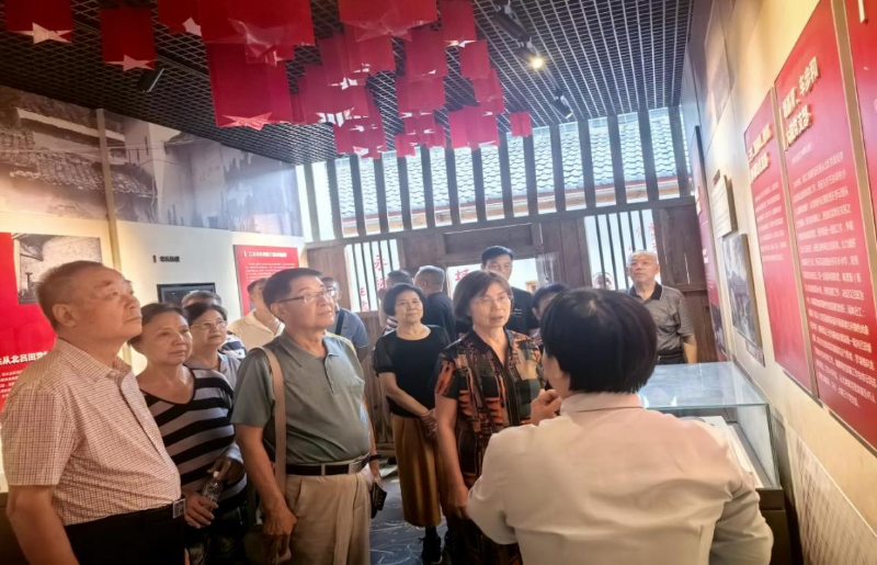 追溯紅色歷史，重溫紅色情懷——荔灣區(qū)軍休一所組織軍休干部開展主題黨日活動.docx_2