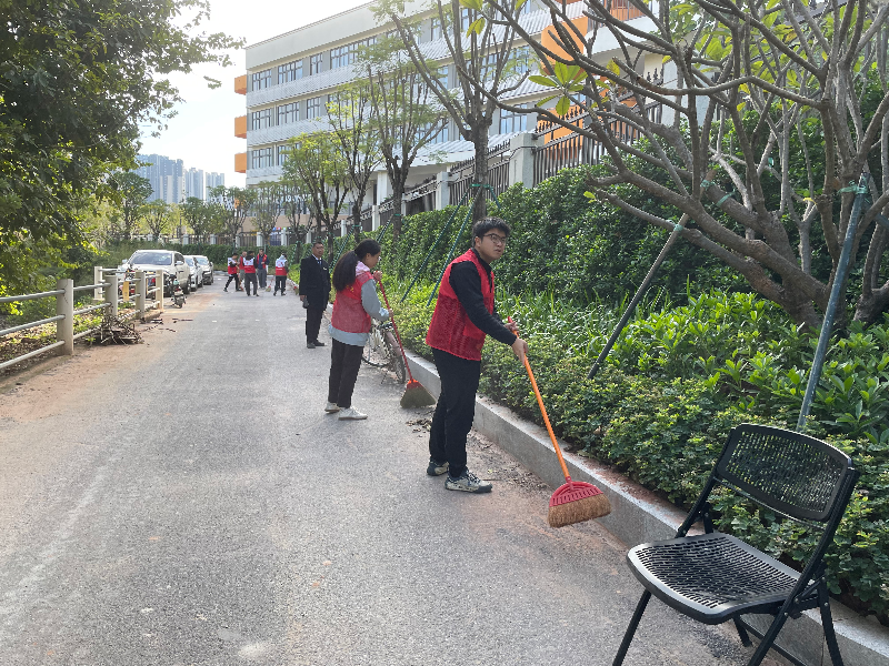 巡河護河志愿服務(wù)活動2.jpg