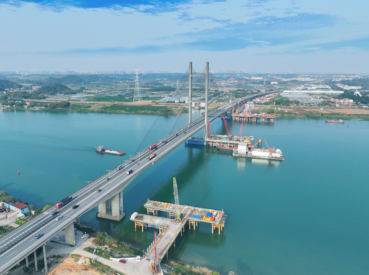 Guangzhou-Zhaoqing Expressway project advances with Jinma Bridge's expansion