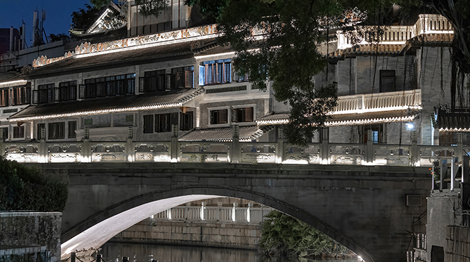 龍津橋